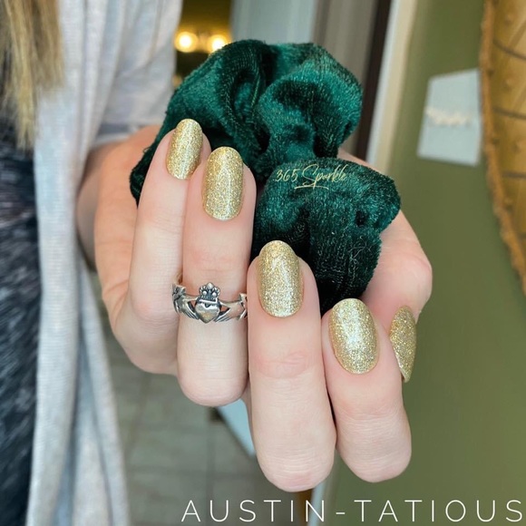 Color Street 𝐀𝐔𝐒𝐓𝐈𝐍-𝐓𝐀𝐓𝐈𝐎𝐔𝐒 (retired) - Picture 4 of 4